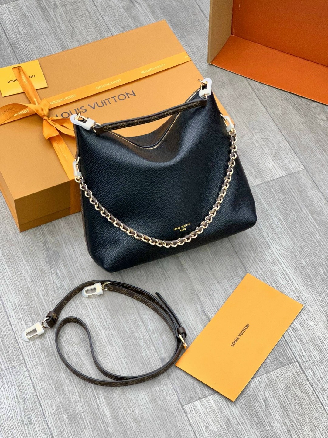 louis vuitton сумка на плечо,cумка louis vuitton,сумка louis vuitton женская,сумка хобо луи виттон,женская сумка