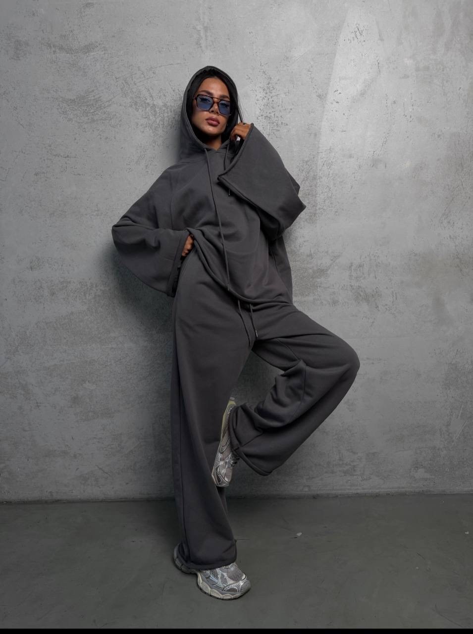 костюм спортивный женский на флисе оверсайз,костюм оверсайз,костюм спортивный оверсайз тиона,оверсайз спортивный костюм,костюм женский оверсайз
