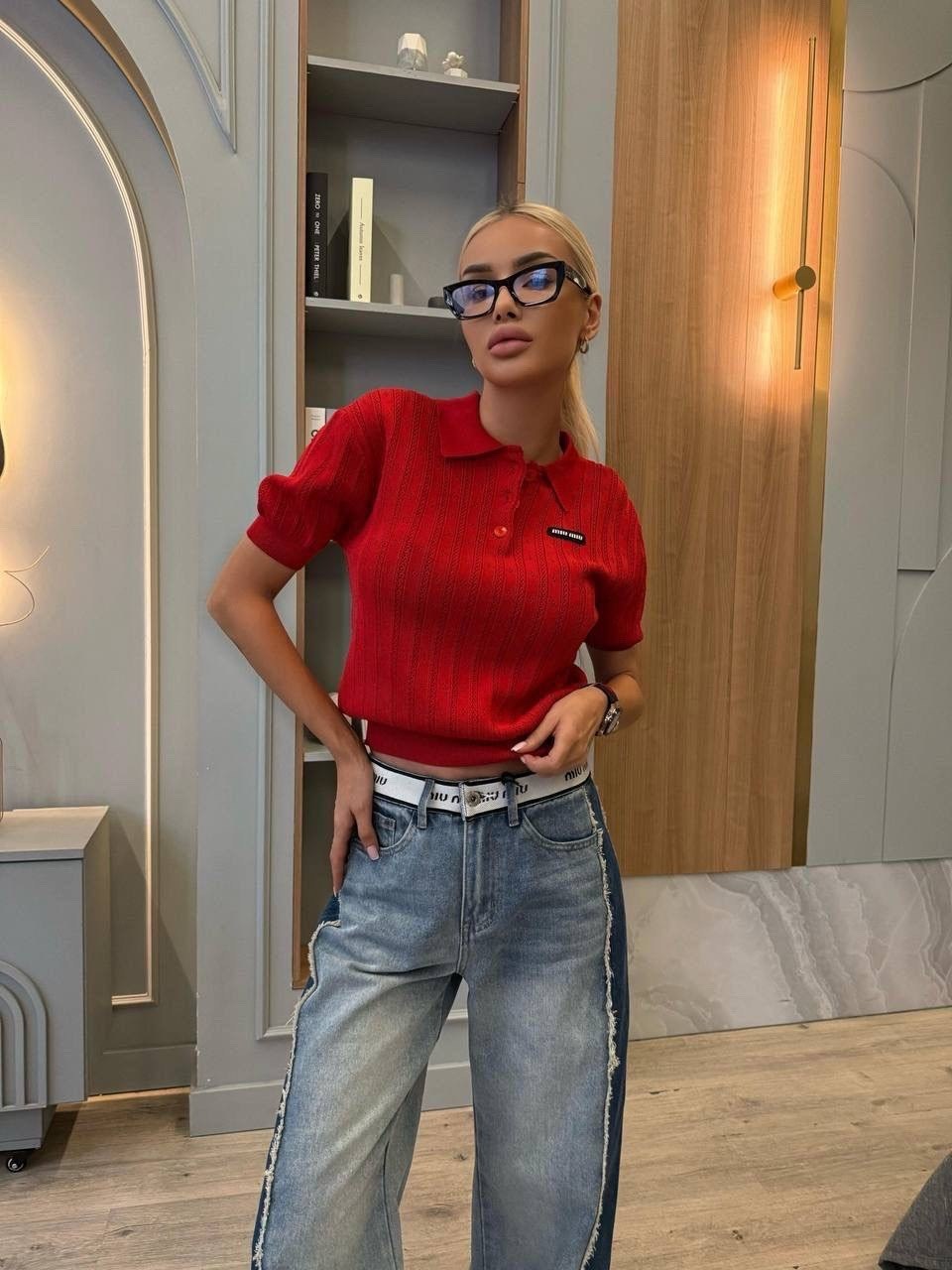 красное женское поло miu miu,поло miu miu,женская белая блузка miu miu,кофта женская