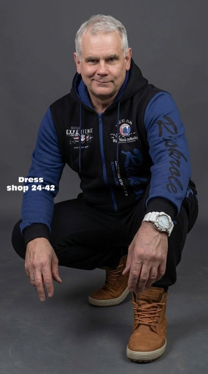 мужской спортивный костюм,спортивные костюм,модные спортивные костюмы мужские,мужской спортивный костюм с надписью