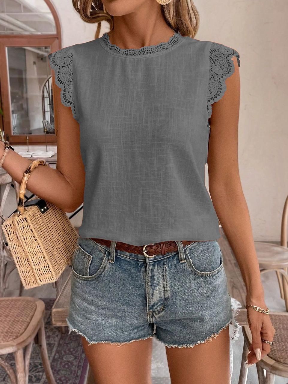 блузка с кружевными вставками,модная блузка,блузка с кружевами,повседневная блуза,блузки женские