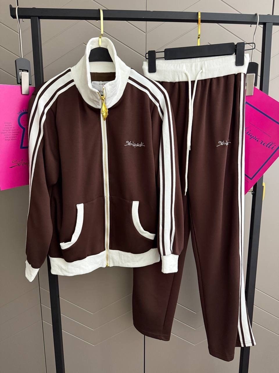 спортивный костюм,трикотажные костюмы,женский спортивный костюм,женский костюм,женская спортивная одежда