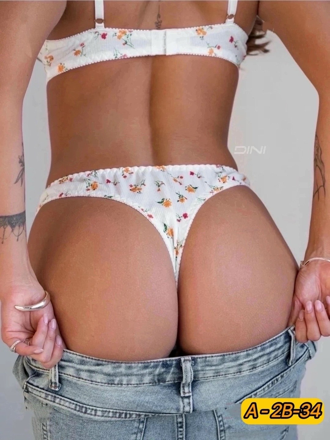 комплект нижнего белья женский,комплект нижнего белья,комплекты белья женские,комплект нижнего белья с сердечками,красивое нижнее белье комплект