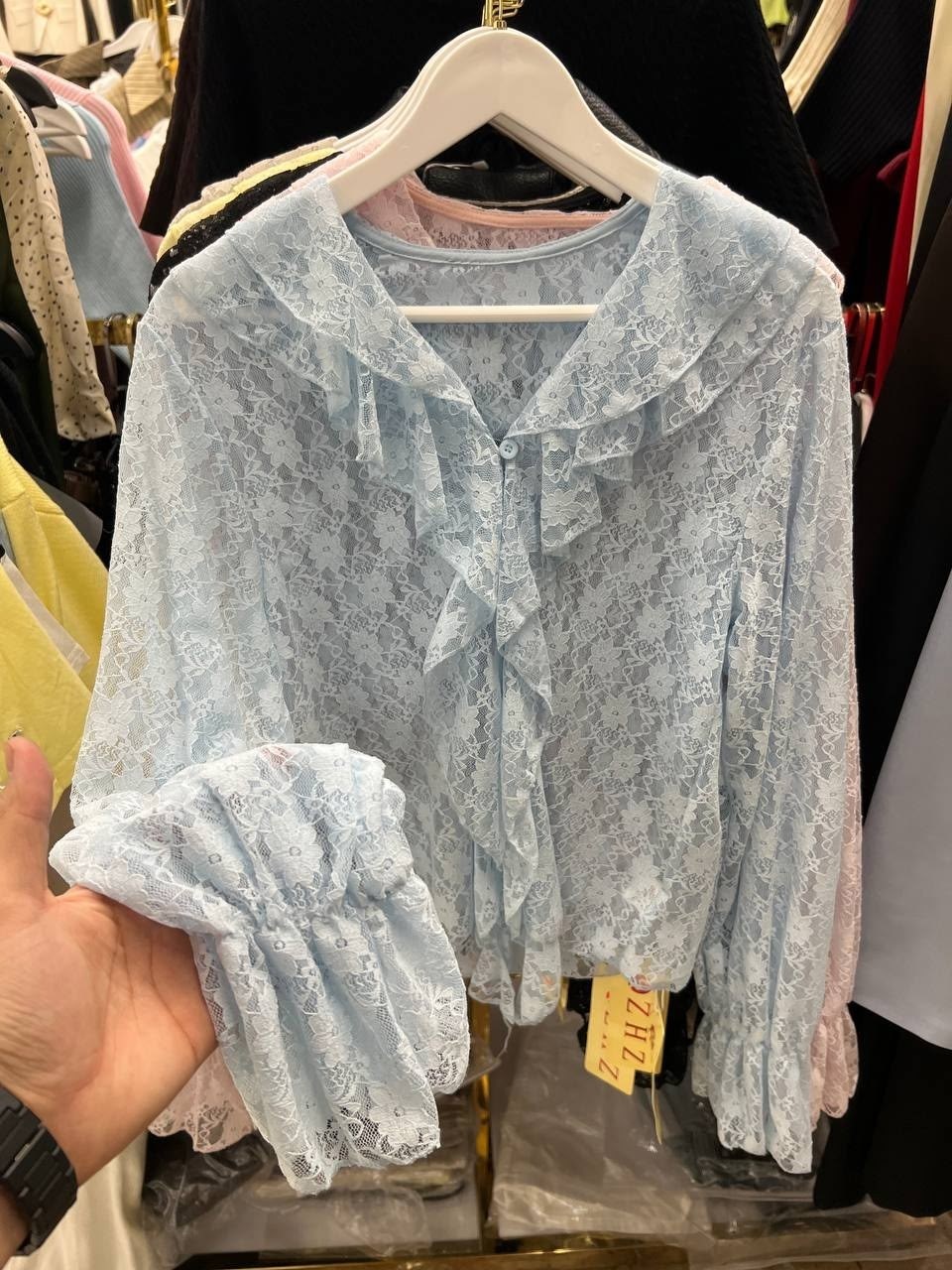 блузка с кружевами,блузка с оборками,кружевная блузка,нарядная блузка,блузка модная