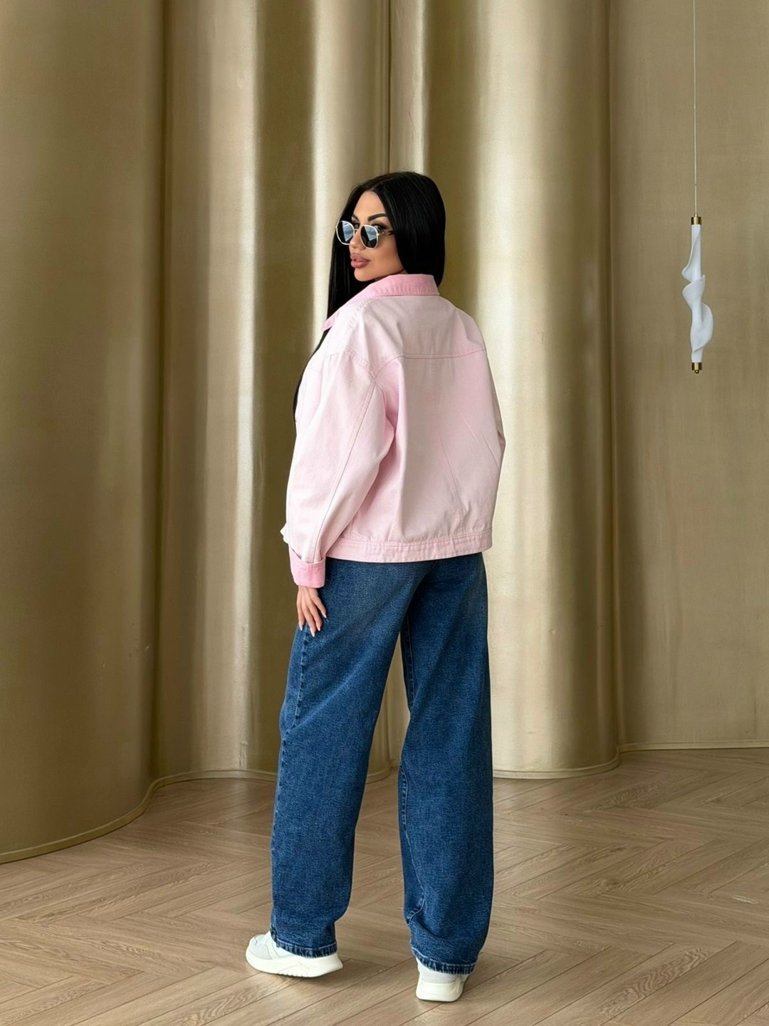 женская джинсовая куртка,джинсовая куртка,куртка джинсовка,куртка женская,укороченная джинсовая куртка