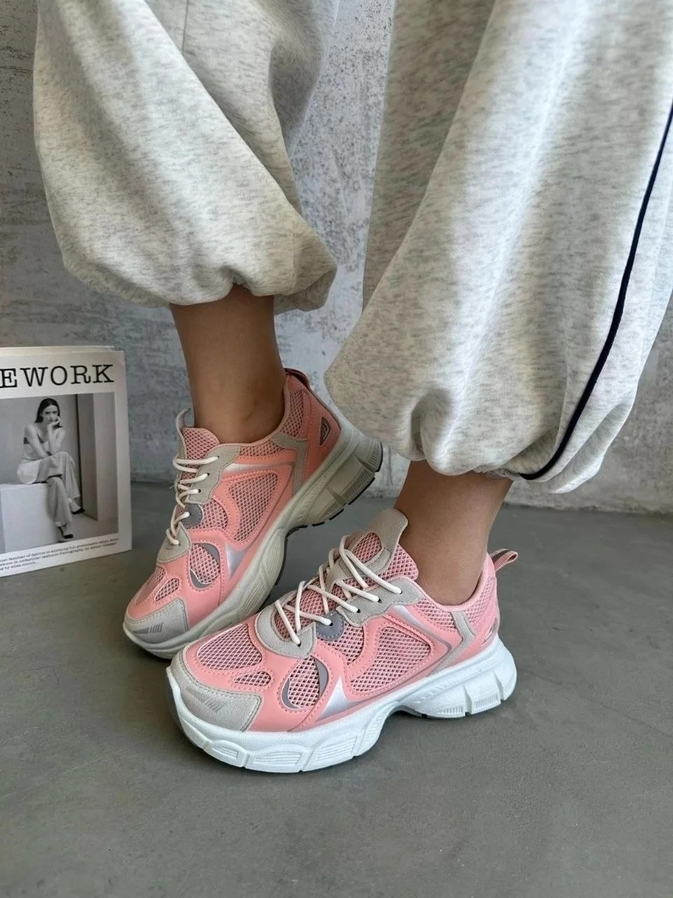 кроссовки женскиe,кроссовки,кроссовки для женщин,модные кроссовки,модные женские кроссовки