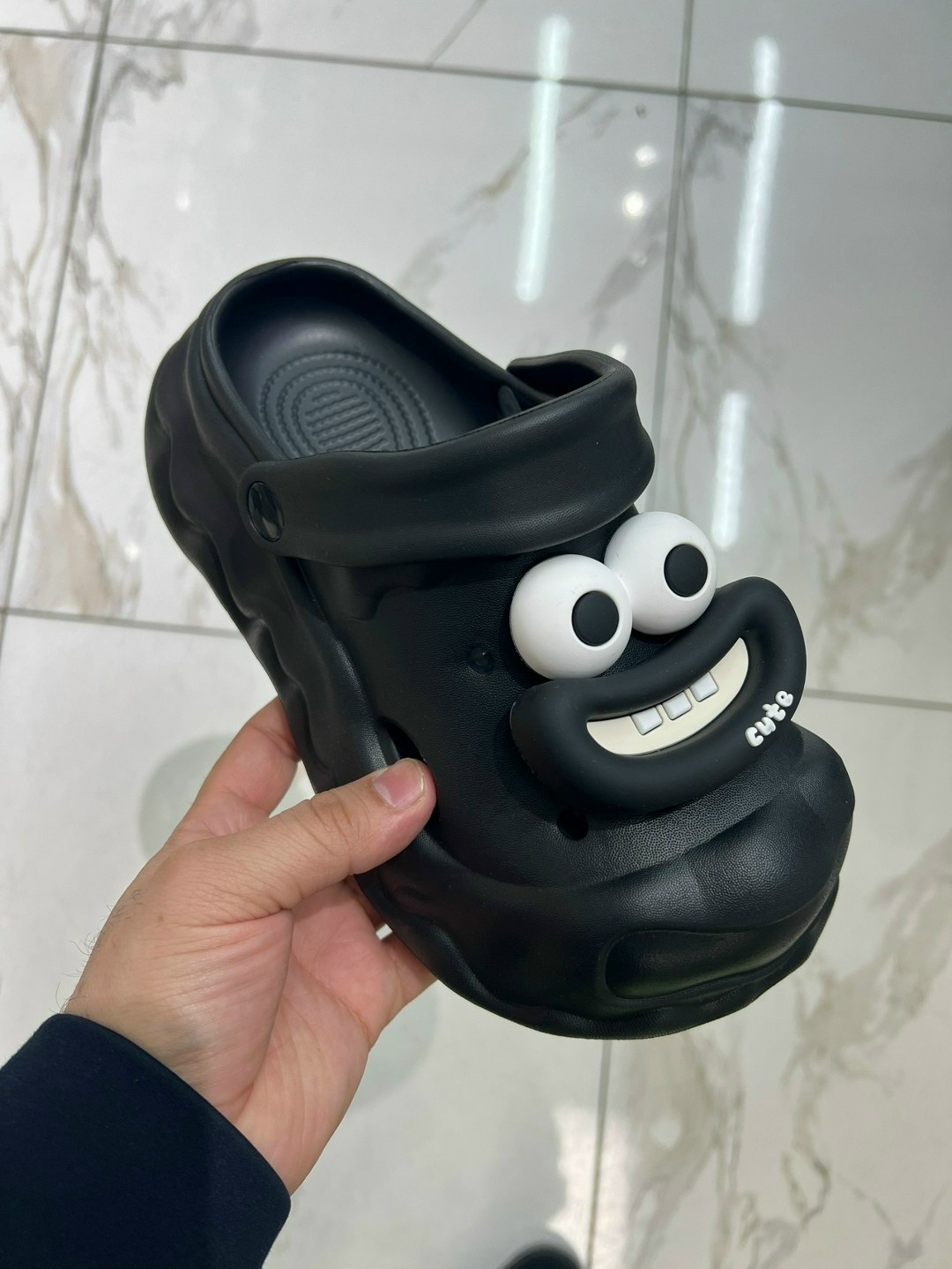 ,модные тапочки,летние тапочки,сабо для детей,домашние тапочки