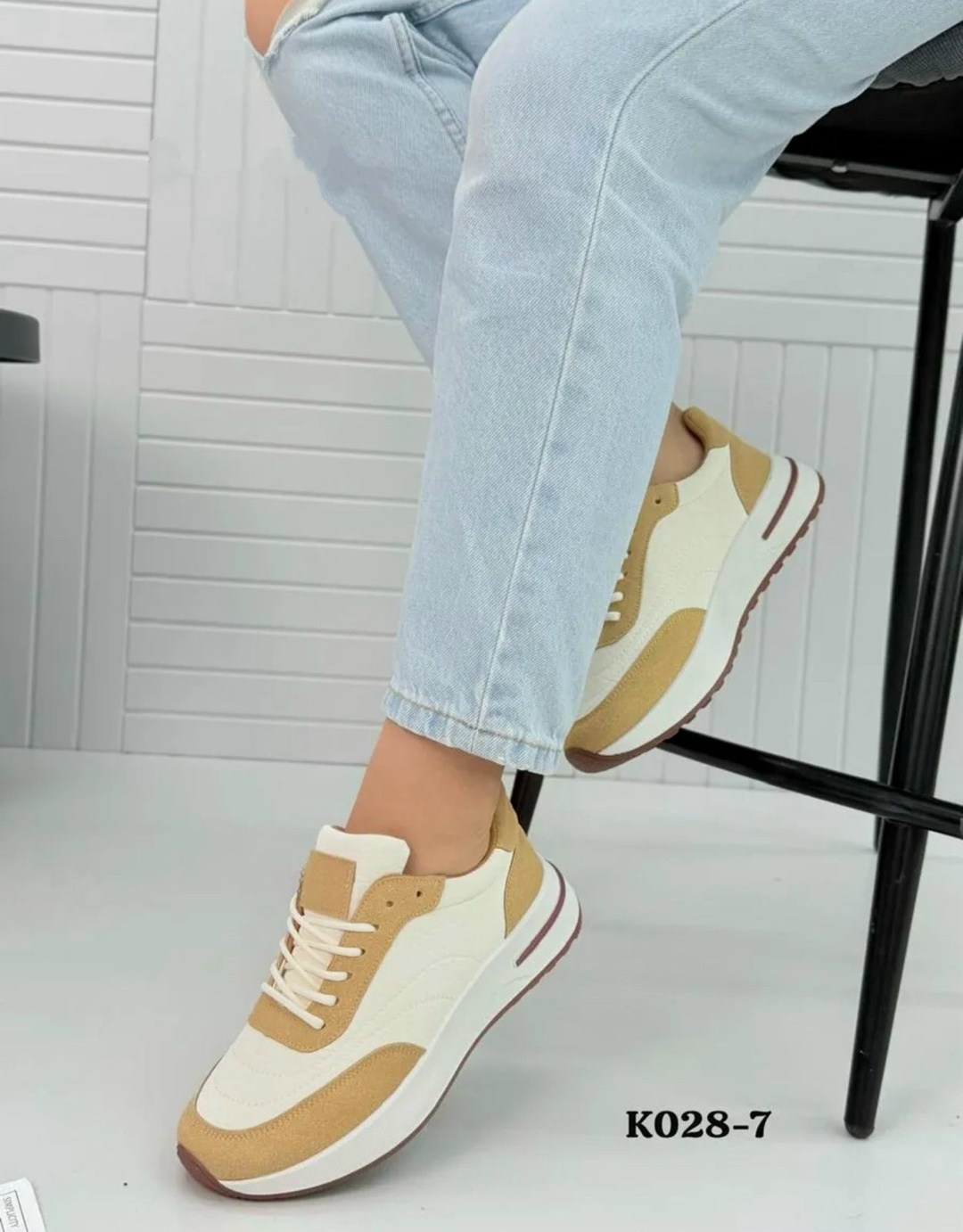 ,женские кроссовки,кроссовки для женщин,повседневные кроссовки,кроссовки женские cпортивные