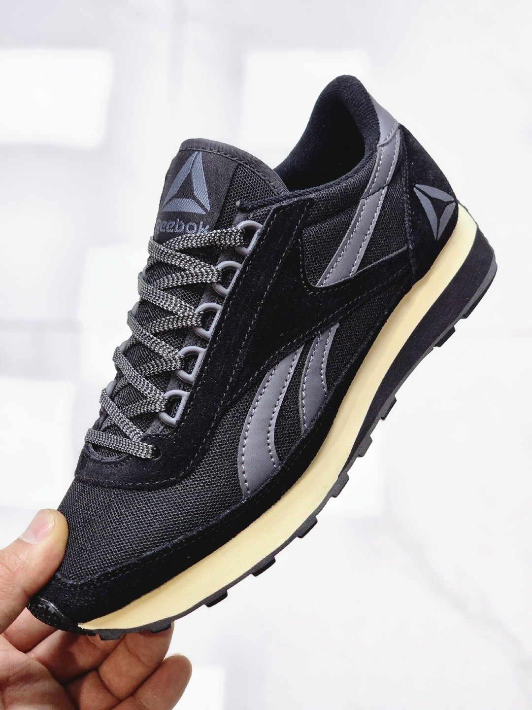 кроссовки reebok,мужские кроссовки reebok,кроссовки reebok classic,кроссовки мужские reebok classic,кроссовки