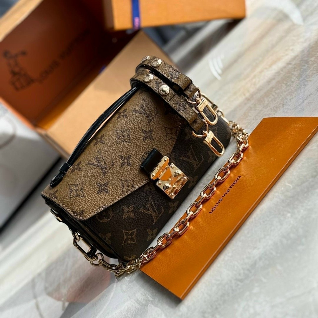 louis vuitton женская сумка,louis vuitton сумка,louis vuitton сумка на плечо,сумка louis vuitton pochette metis,сумка louis vuitton pochette metis east west