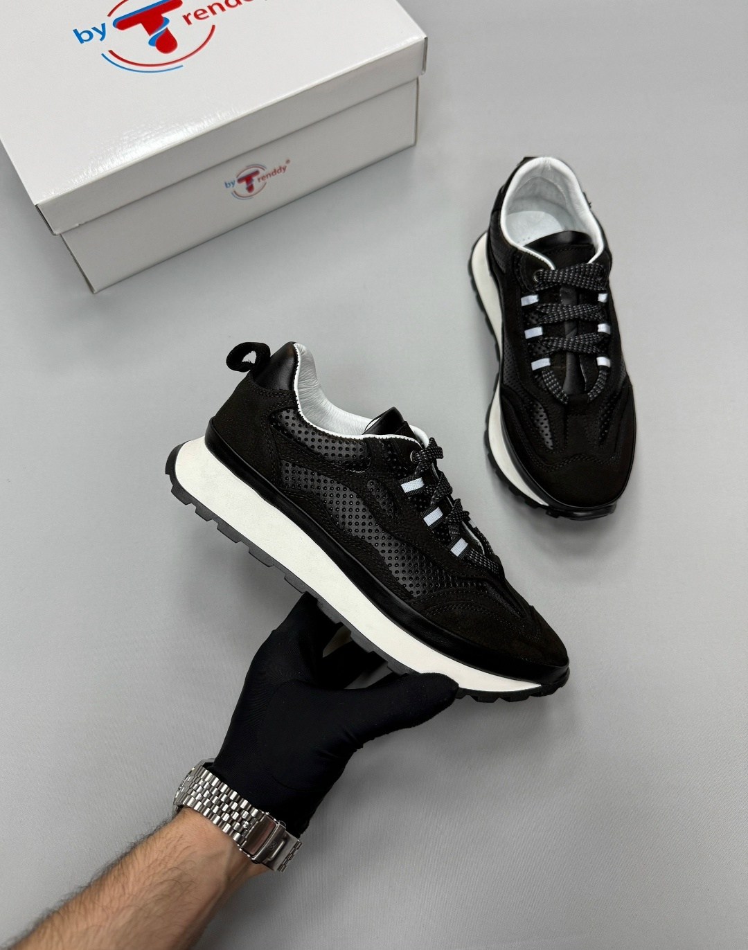 ,кроссовки brunello cucinelli,кроссовки brunello cucinelli черный,женские кроссовки,кроссовки кожаные