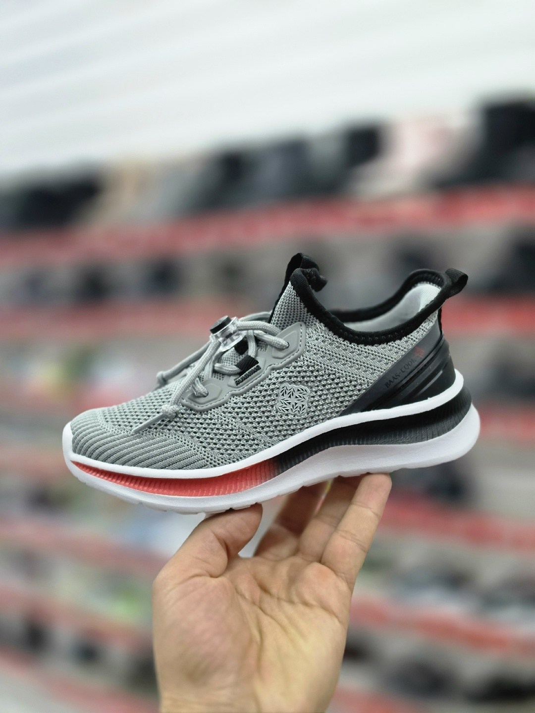 кроссовки,кроссовки мальчику,детские кроссовки,кроссовки универсальные,кроссовка