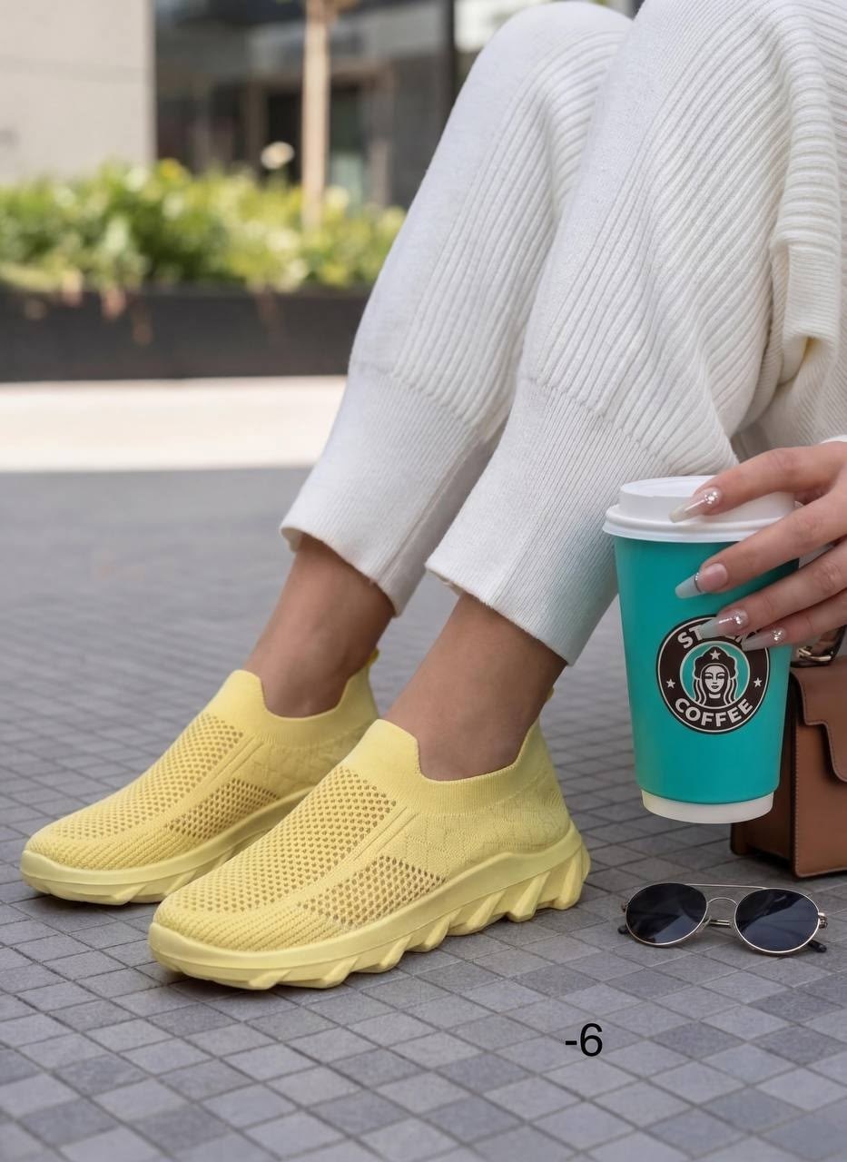 спортивная,женские кроссовки,,спортивные кроссовки,оранжевые кроссовки