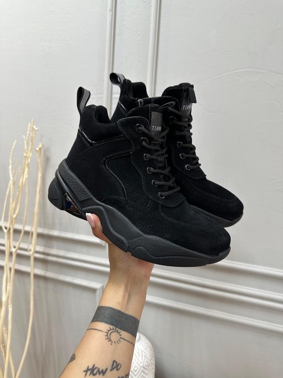 ,женские ботинки,женские кроссовки,женская ,кроссовки женская