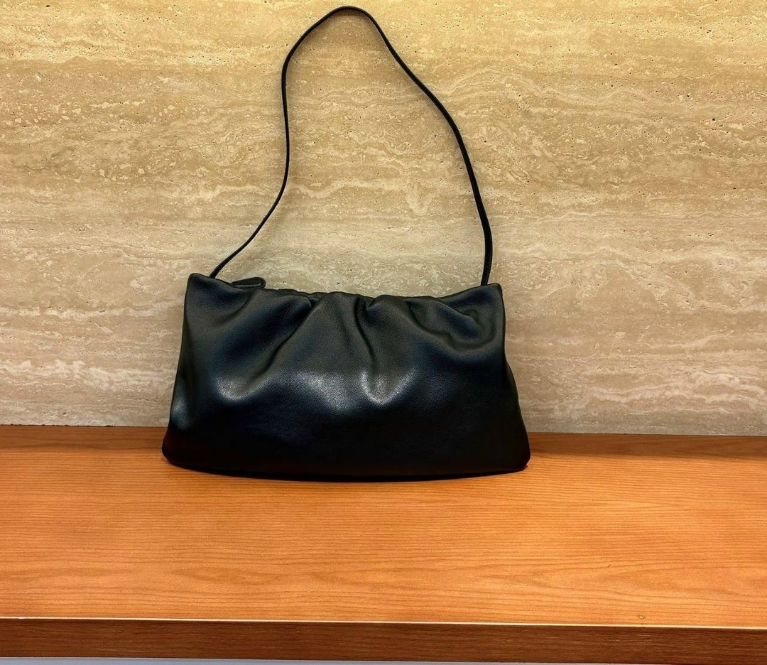 сумка,кожаная сумка,сумки женская,сумка пельмень боттега,сумка дизайнерская