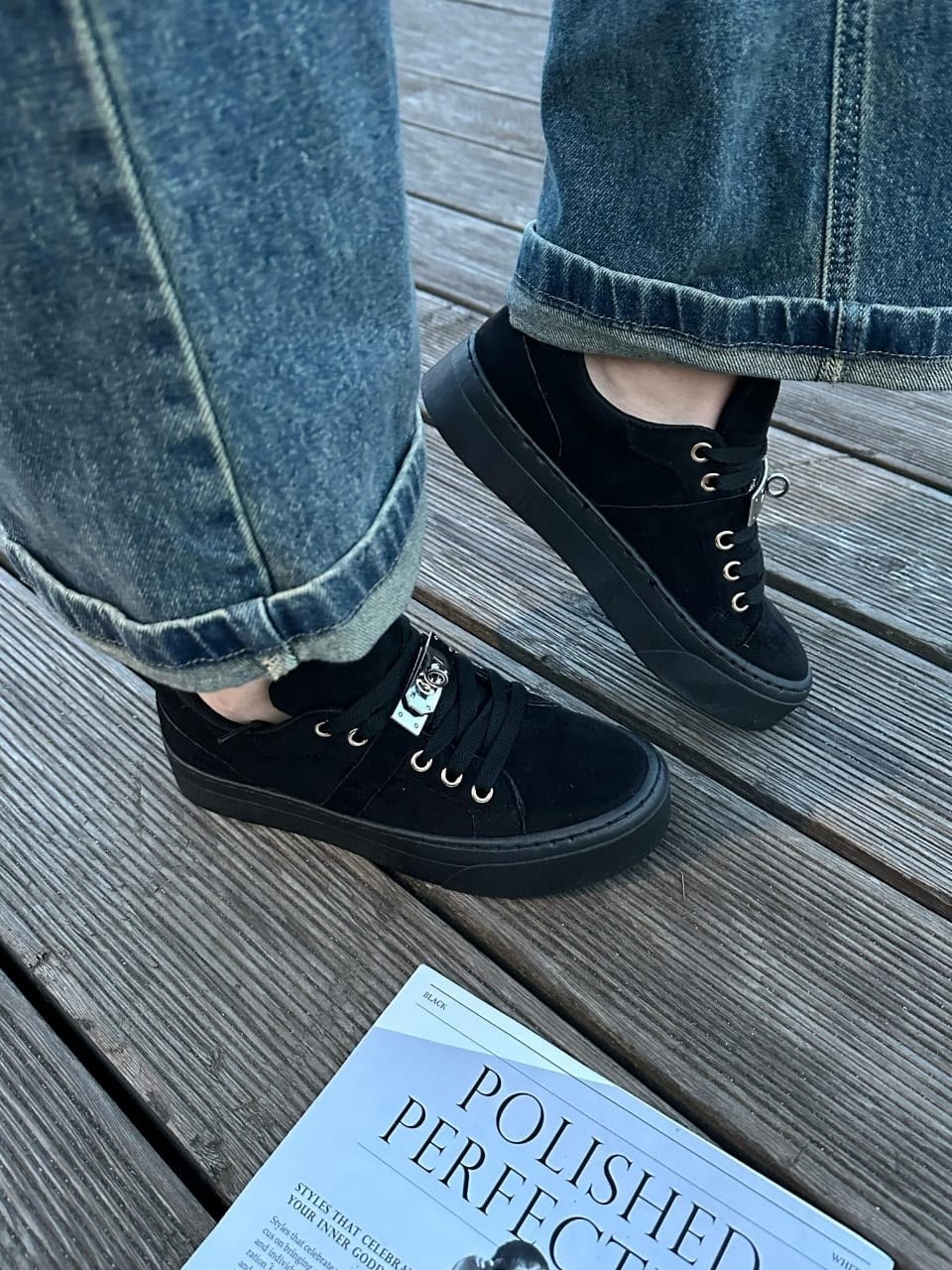 ,женские кеды,черные замшевые кроссовки женские,осенние женские кеды,кроссовки замша