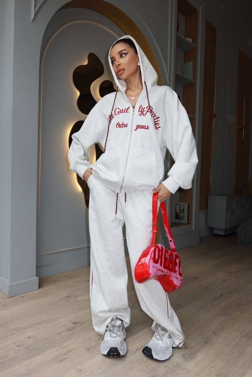 костюм бежевый,костюм женский на флисе,женский спортивный костюм,кашемировый костюм,костюм спортивный