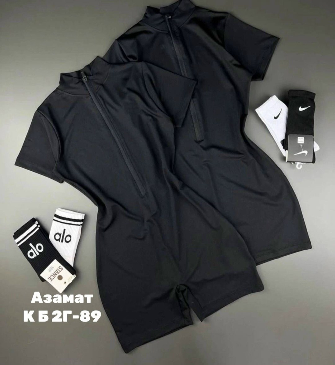 комбинезон женский спортивный,женские костюмы спортивные,комбинезон для спорта,спортивный комбинезон,комбинезон для фитнеса