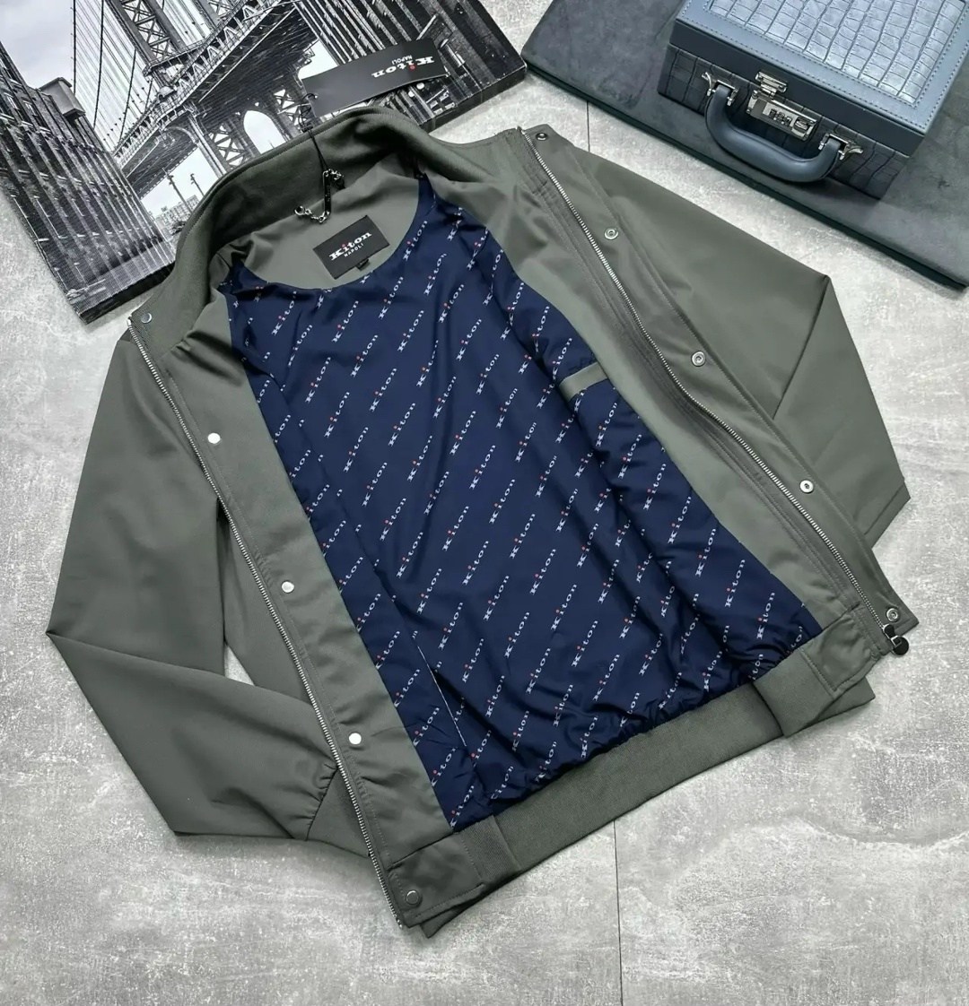 куртка бомбер,куртка,куртка ветровка мужская,легкая куртка,бомбер куртка мужская