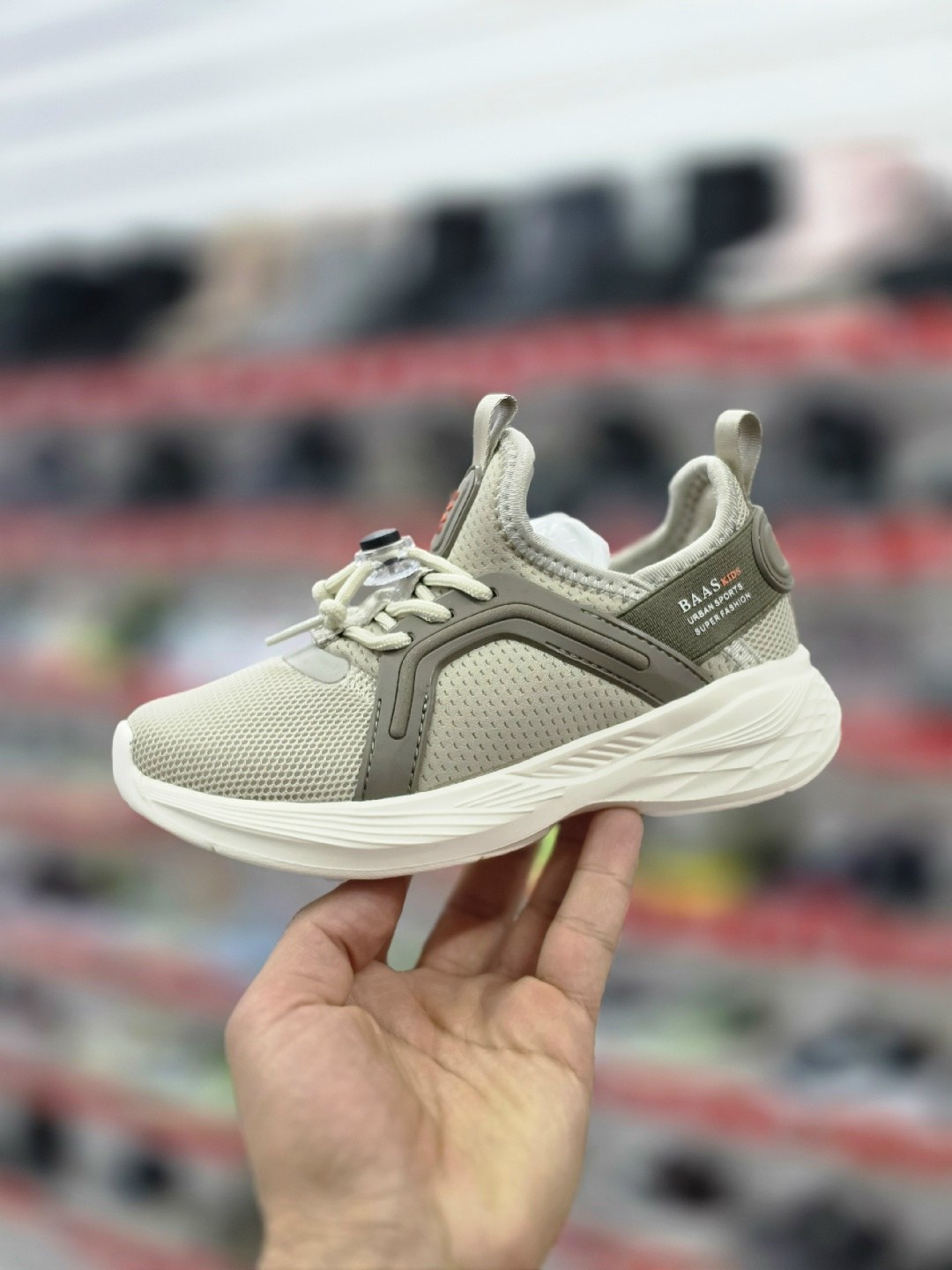 кроссовка,кроссовки мальчику,детские кроссовки,кроссовки,спортивная