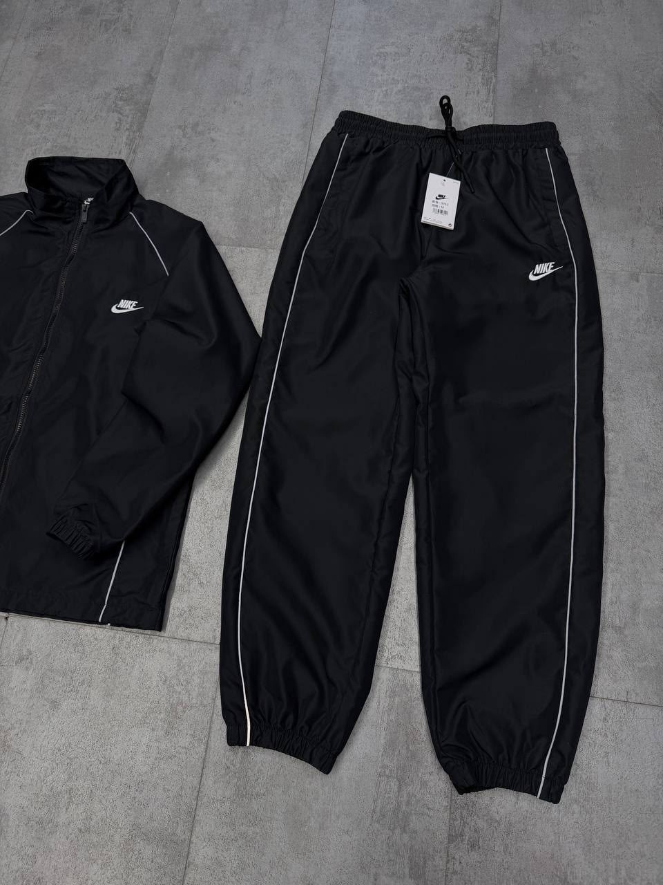 спортивный костюм nike,спортивный костюм мужской nike,спортивные костюм,костюм найк мужской,спортивные костюмы nike черный