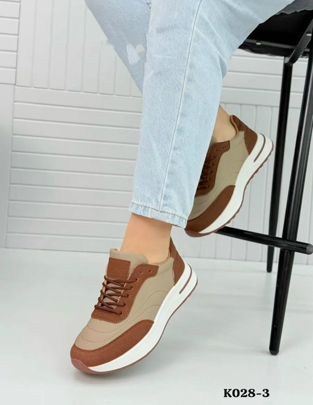 ,женские кроссовки,кроссовки для женщин,повседневные кроссовки,кроссовки женские cпортивные