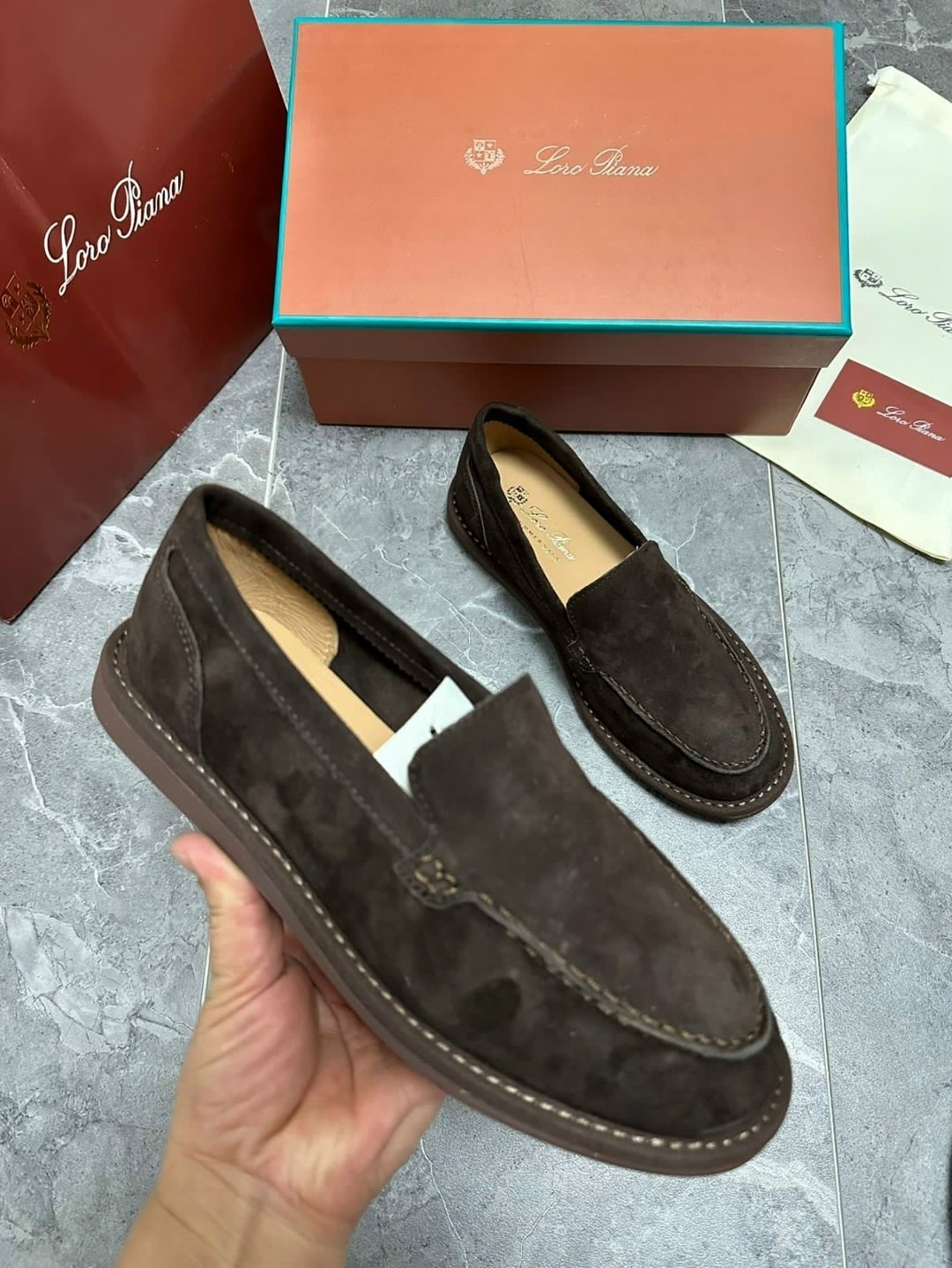 замшевые лоферы loro piana,лоферы loro piana мужские,лоферы loro piana summer walk,лоферы мужские замшевые,лоро пиано лоферы мужские черные