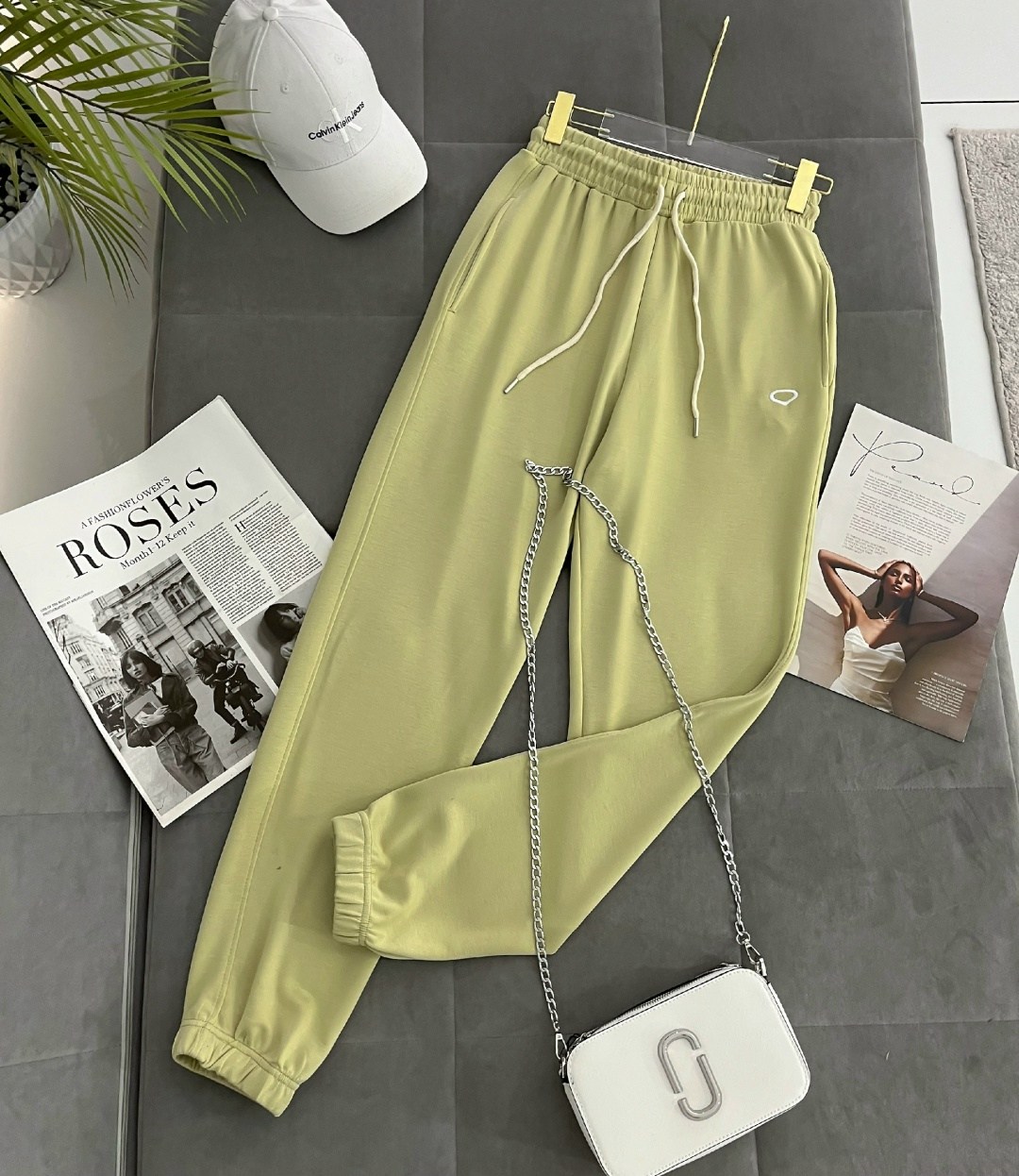 брюки спортивные,штаны спортивные,брюки спортивные джоггеры,повседневные брюки,брюки женские джоггеры