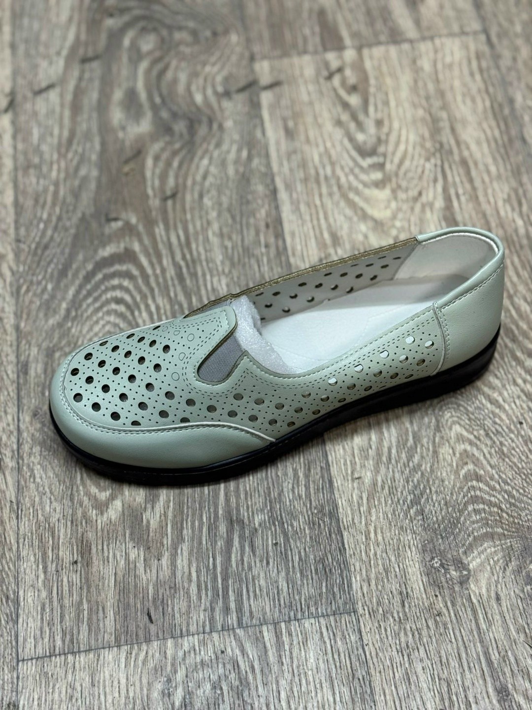 ,туфли женские, женская,мокасины,туфли с перфорацией