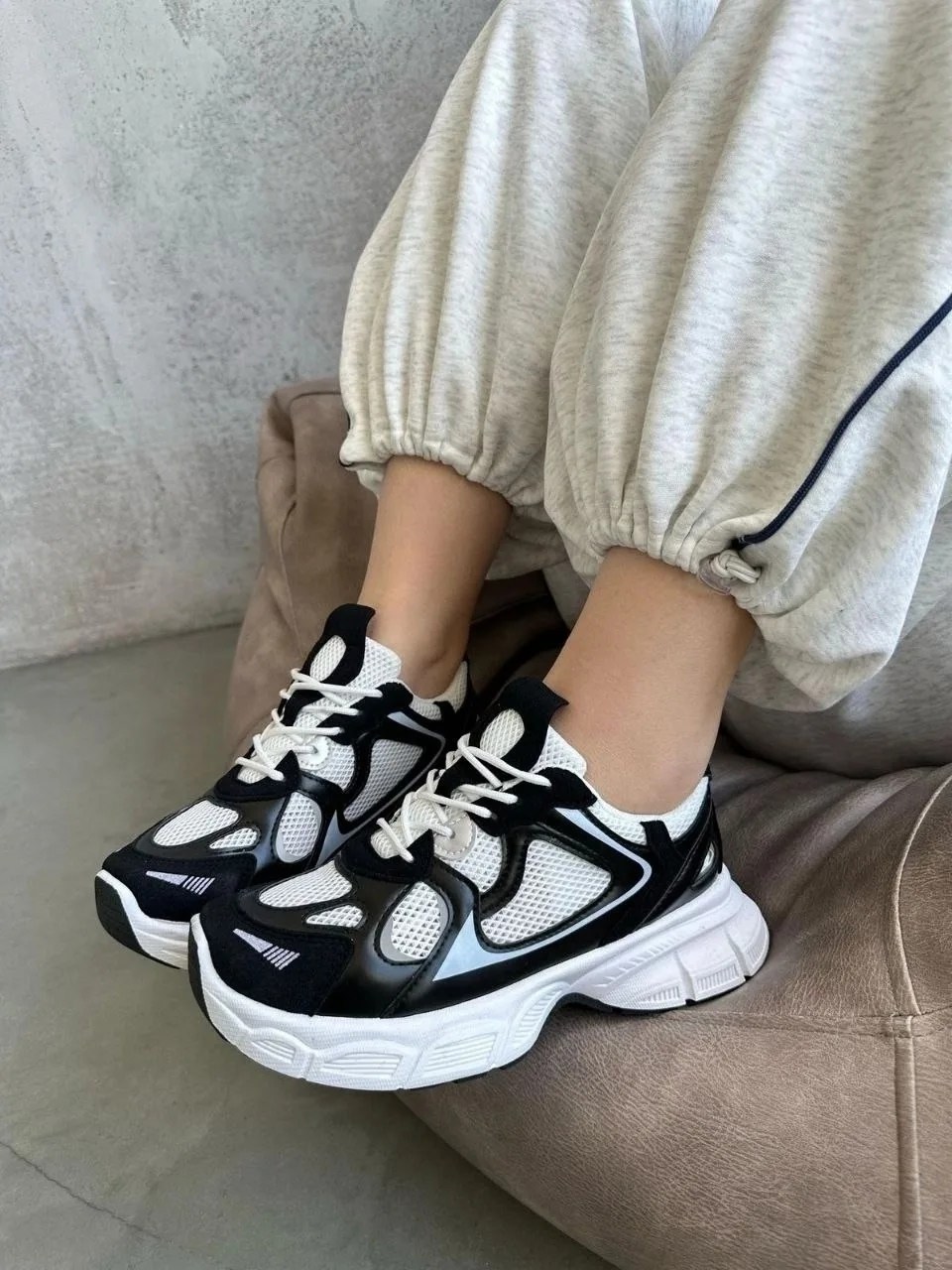 женские кроссовки,кроссовки,массивные кроссовки женские,кроссовки для женщин,массивные кроссовки