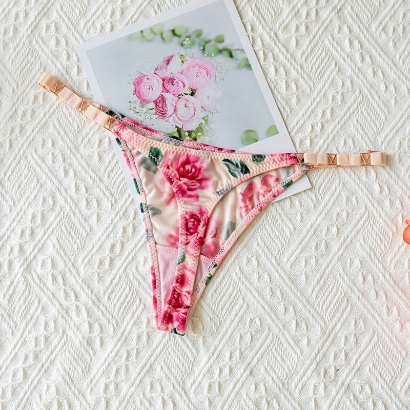 женское нижнее белье стринги,трусы стринги со стразами victorias secret,трусы стринги со стразами,сексуальные женские стринги,трусы стринги