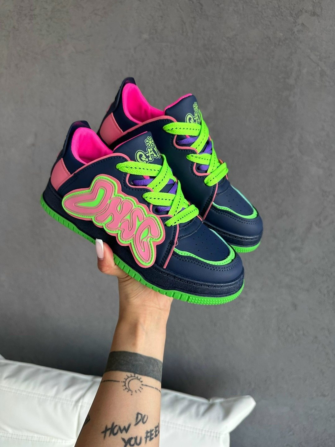 спортивная ,баскетбольная ,кроссовки закрытые,кроссовки низкие,кроссовки женскиe