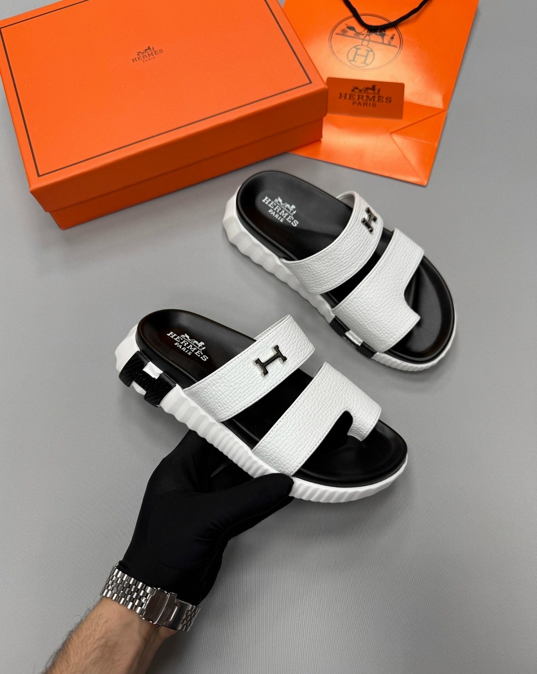 сандалии hermes,,шлепки эрмес,тапочки hermes,шлепанцы hermes