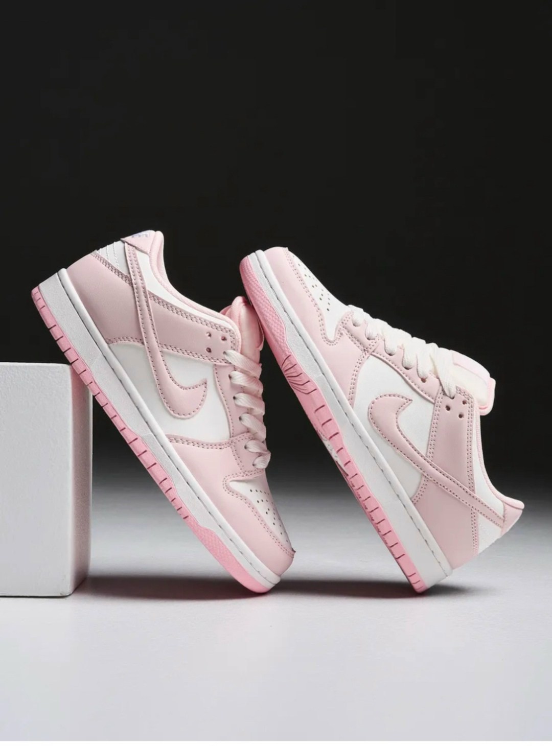 кроссовки розовые найк,розовые кроссовки,женские кроссовки nike,розовые найки,розовые кроссовки женские