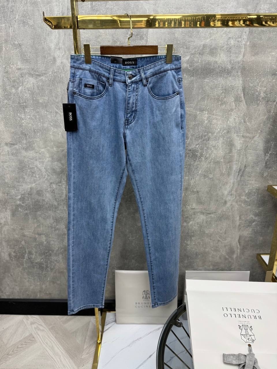 джинсы,джинсы мужские,джинсы стильные,джинсы boss,прямые джинсы