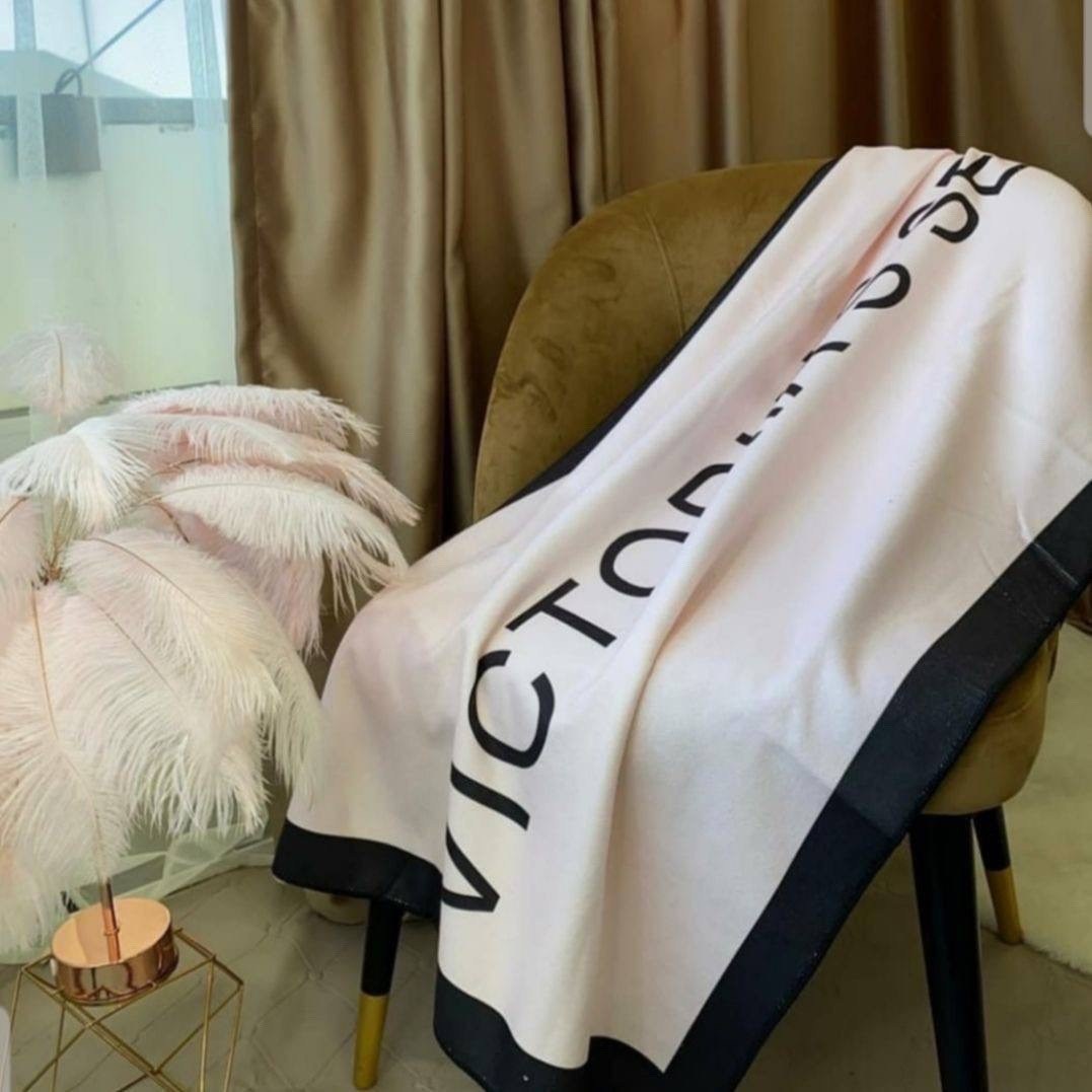 полотенце виктория сикрет,шарфы для женщин,пляжное полотенце,шарф женские,плед