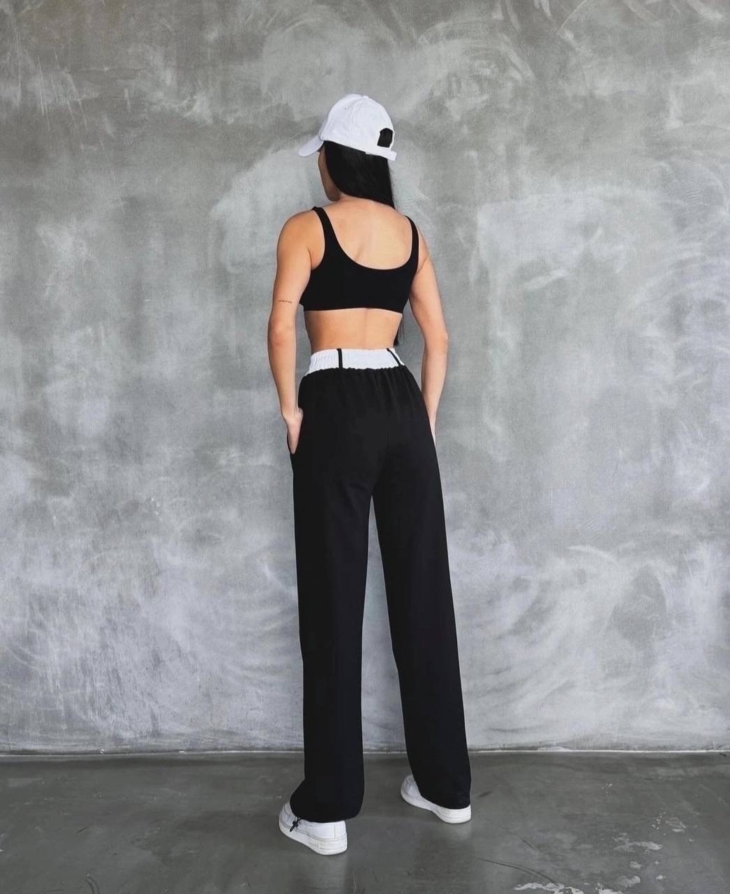 трикотажные брюки,спортивные трикотажные брюки,брюки в спортивном стиле,брюки спортивные,одежда брюки