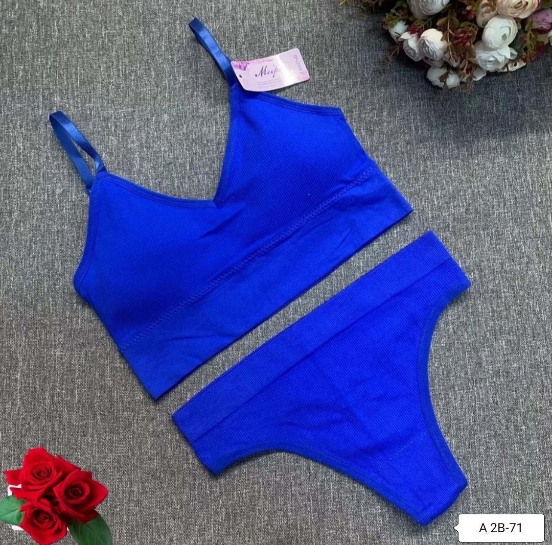 комплект нижнего белье бесшовный,комплект женского нижнего белья,комплект нижнего белья женский бесшовное,нижнее белье комплект топ трусы женское,комплект нижнего белья