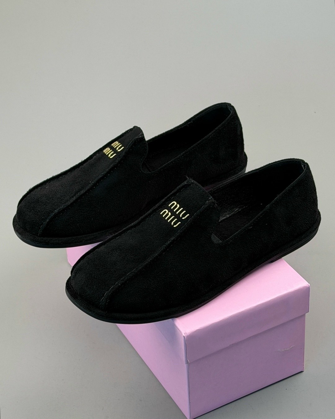 ,лоферы miu miu,лоферы женские,женская ,лоферы замшевые