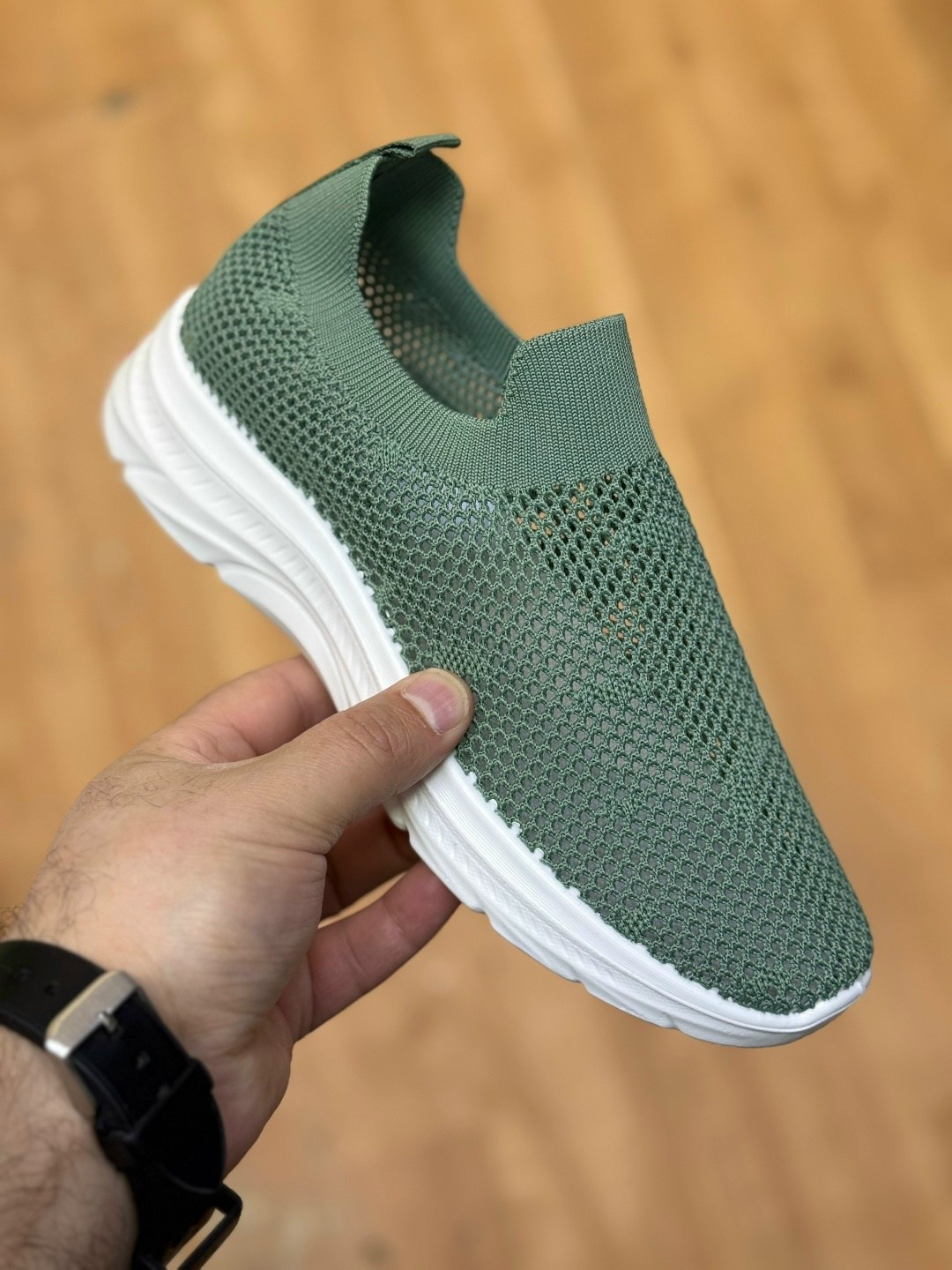 ,слипоны женские,слипоны кроссовки,летние слипоны,спортивная