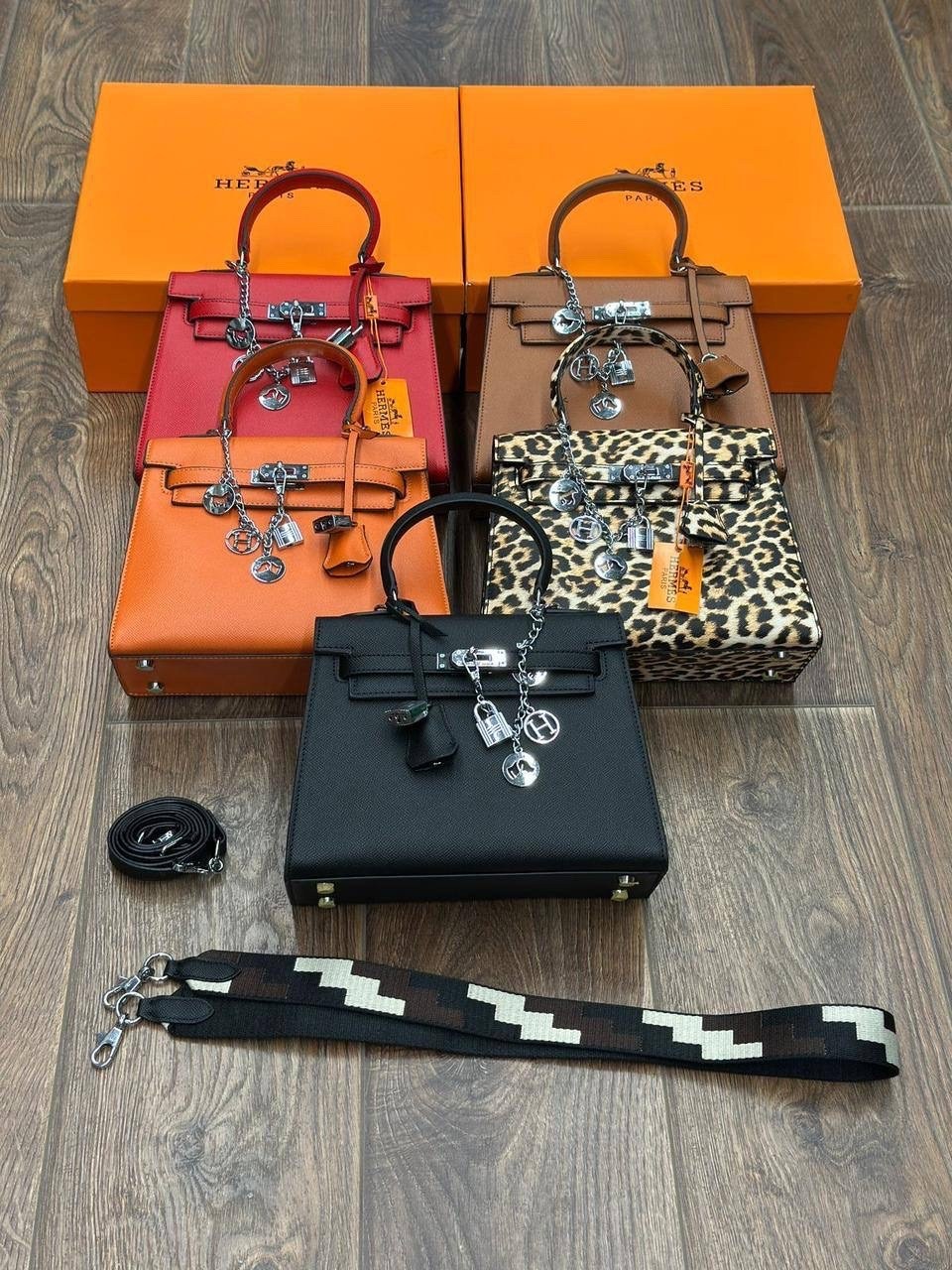 hermes kelly retourne 28 chocolate togo gold hardware,hermes kelly 20 mini sellier bag etain epsom leather gold hardware,hermes kelly 25,hermes kelly,hermes 32cm ebene tadelakt leather sellier kelly b