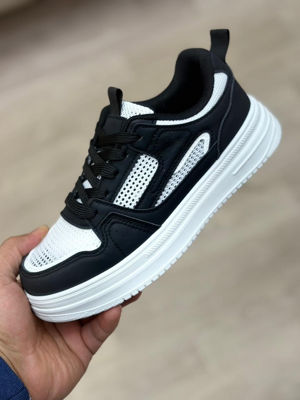 кроссовки женскиe,,кроссовка,модные кроссовки,черные кроссовки