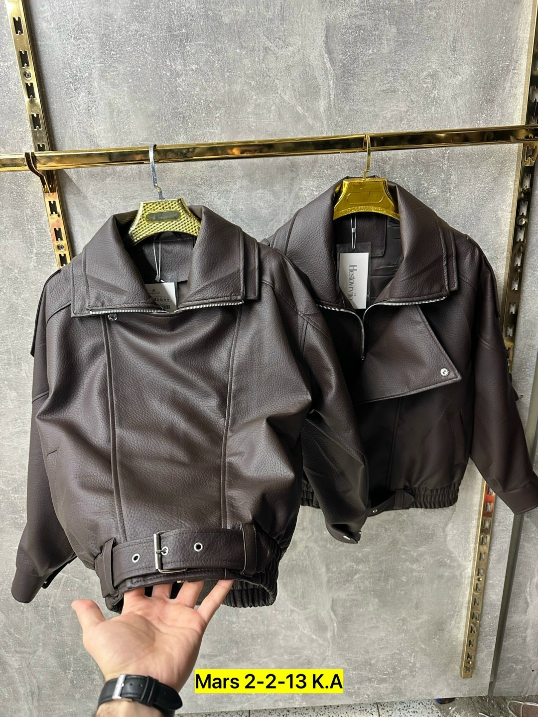 косуха куртка кожаная оверсайз chauzi,куртка кожаная женская,кожаная куртка,косуха кожаная женская куртка оверсайз,женская куртка из искусственной кожи