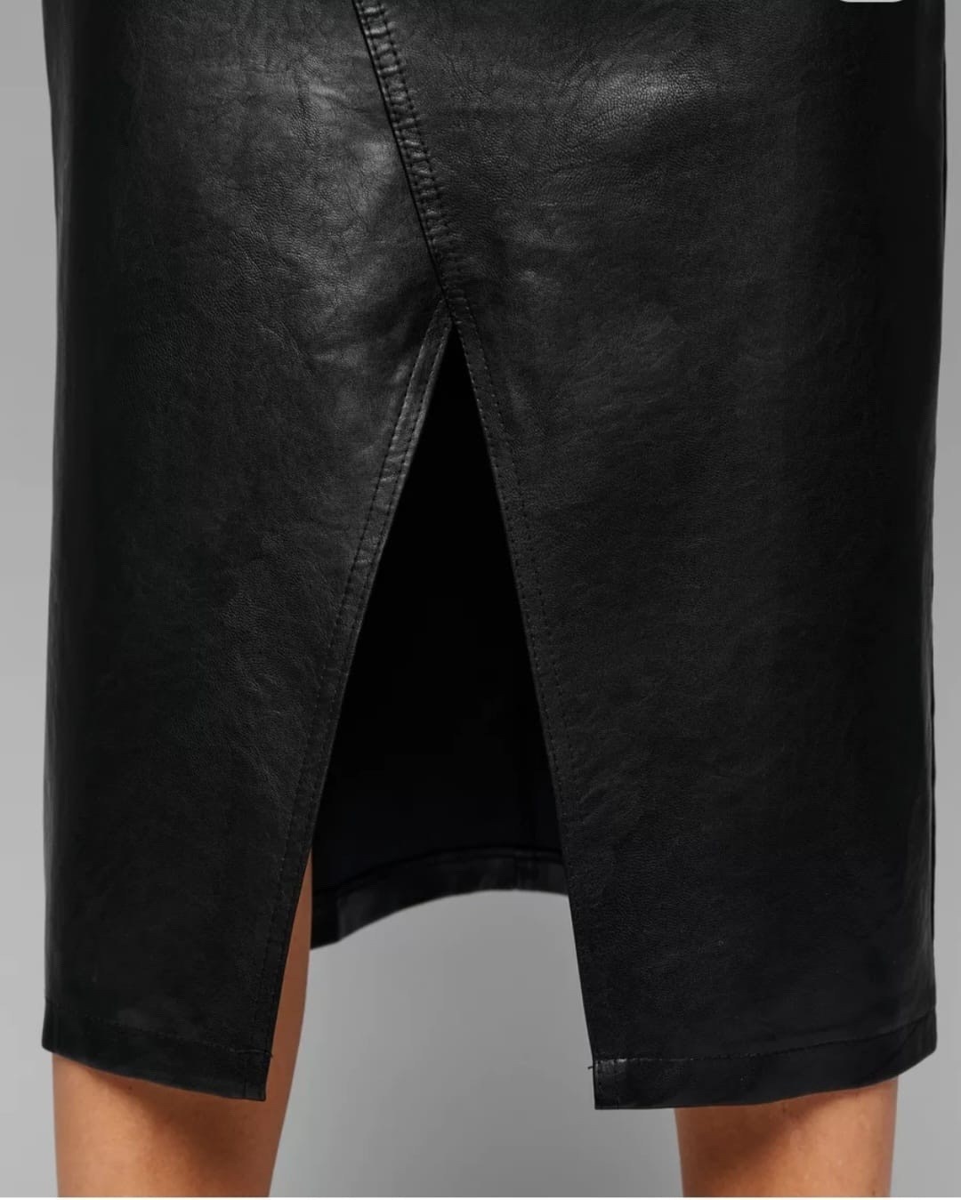 юбка кожаная миди с разрезом,юбка кожаная миди разрезом прямая,юбка кожаная миди,кожаная юбка,юбка зарина из экокожи