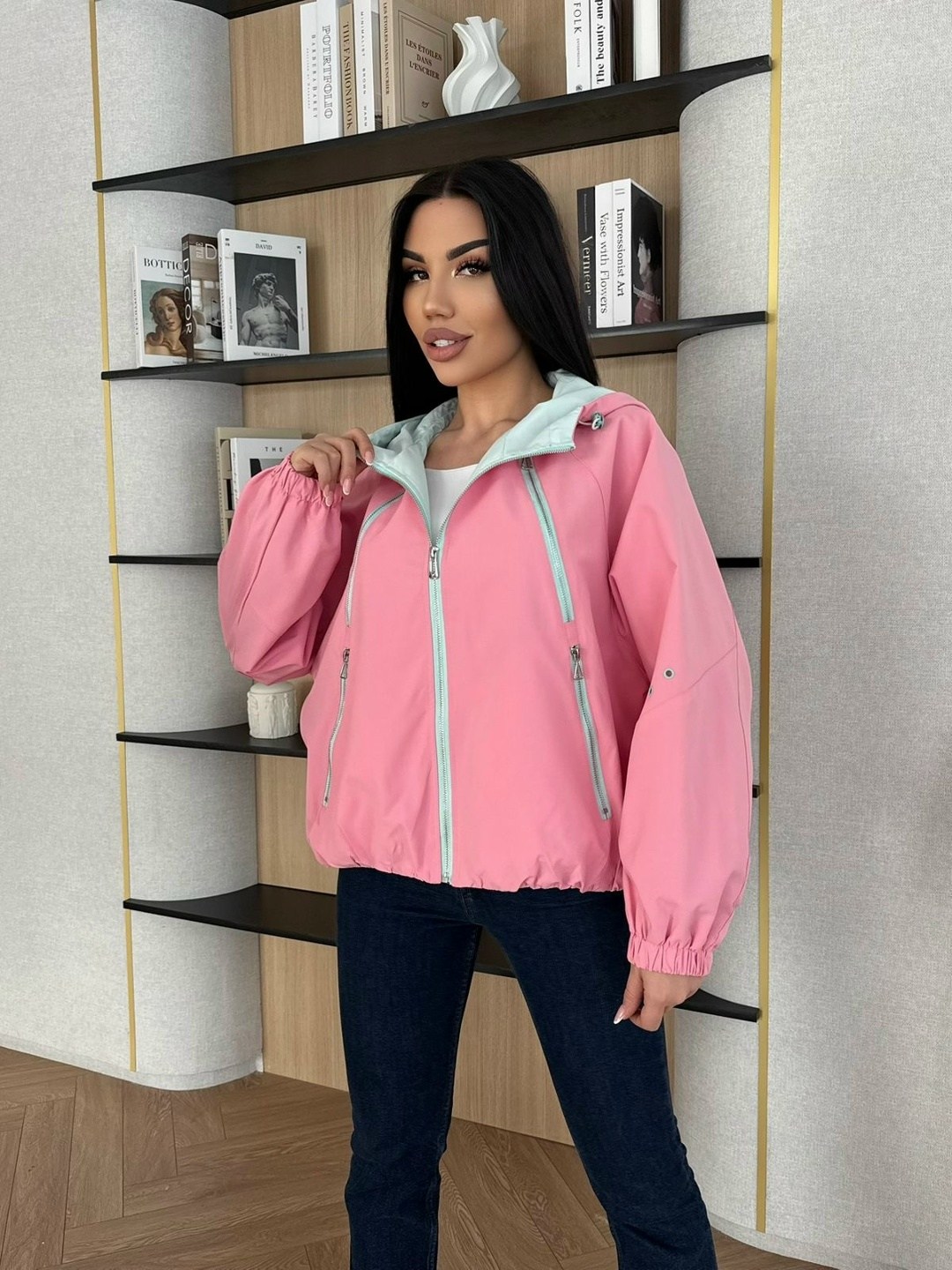 ветровка женская,ветровка,женская куртка,легкая куртка,куртка женская легкая