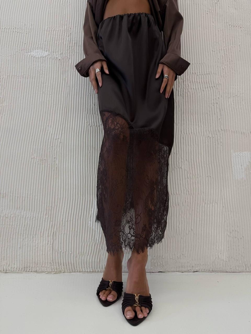 юбка с гипюром,юбка кружевная,topshop satin and lace maxi skirt burgundy with black lace,атласная юбка макси