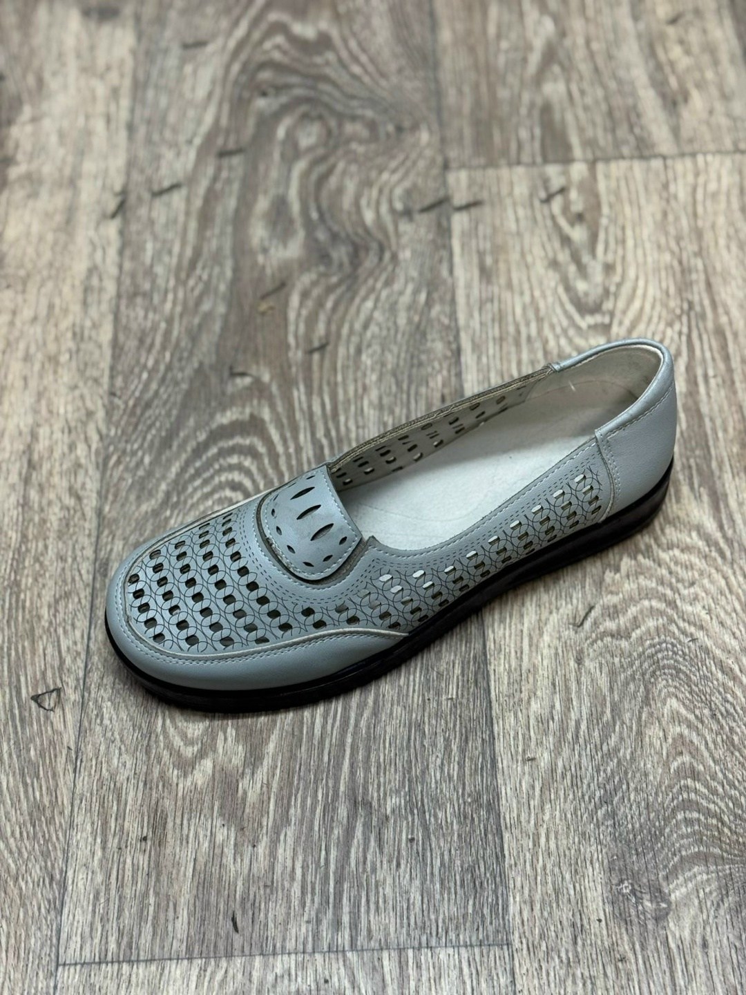 ,туфли женские, женская,мокасины,туфли с перфорацией