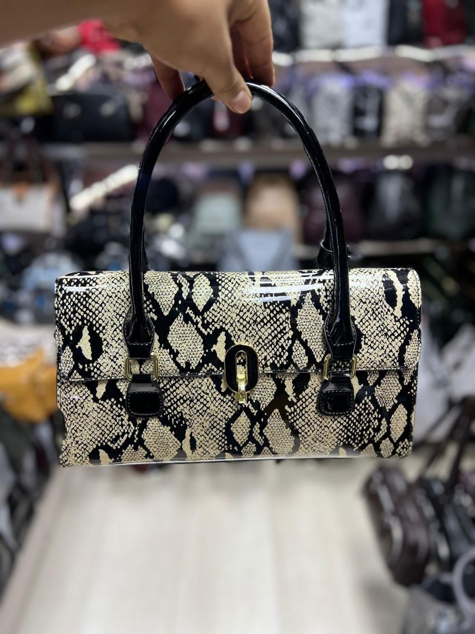 сумка с леопардовым принтом,сумка леопардовая маленькая,женская сумка из натуральной кожи с леопардовым принтом,сумка лаковая леопардовая через плечо,сумка леопард