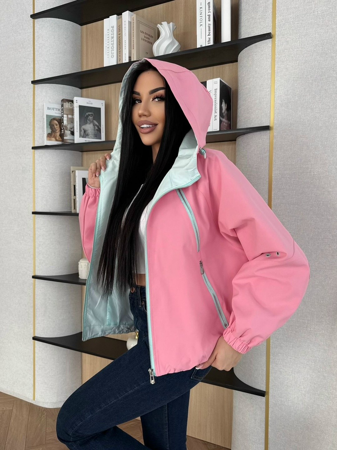 ветровка женская,ветровка,женская куртка,легкая куртка,куртка женская легкая