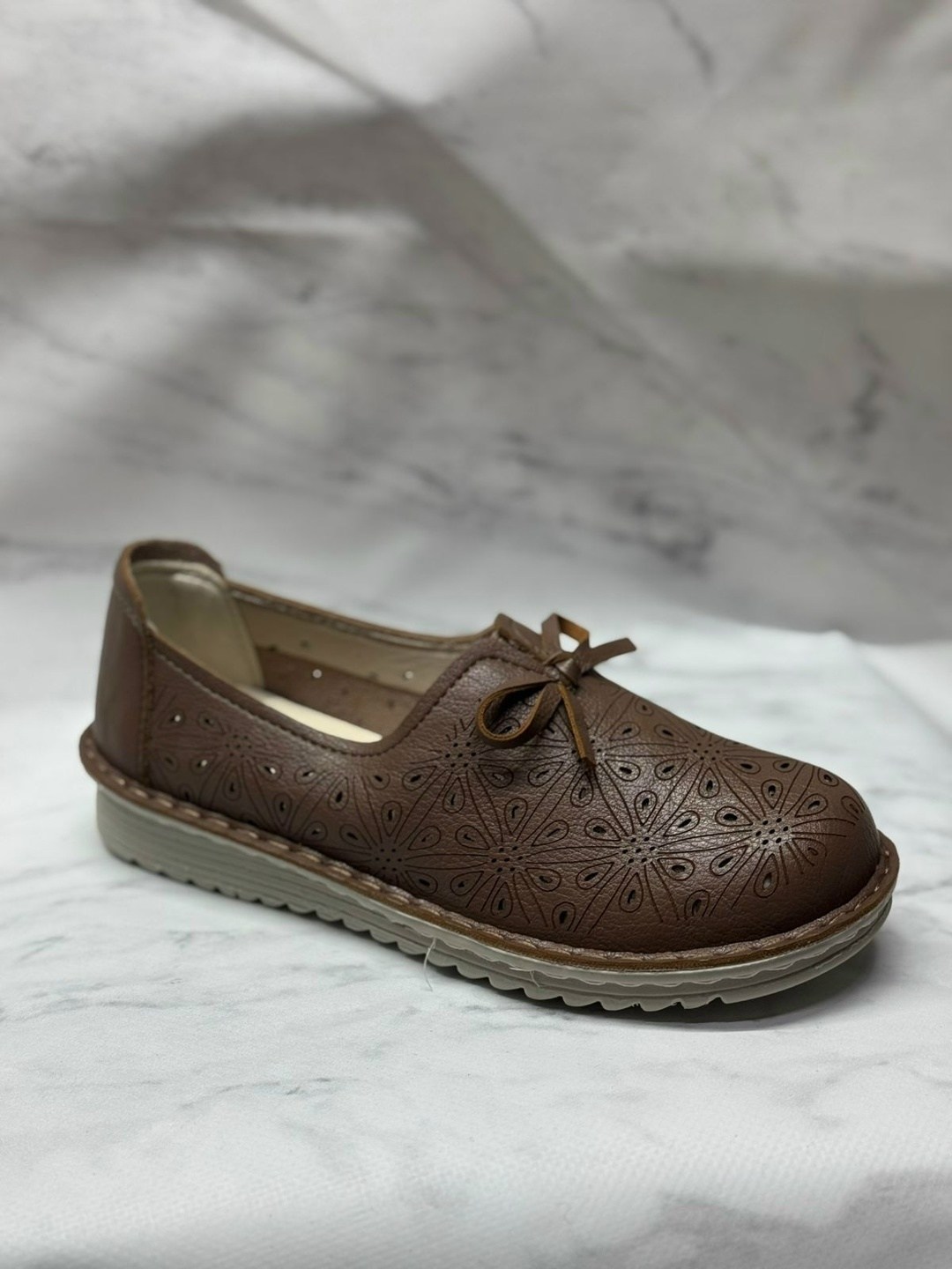 ,мокасины женские,мокасины с перфорацией,туфли женские, женская